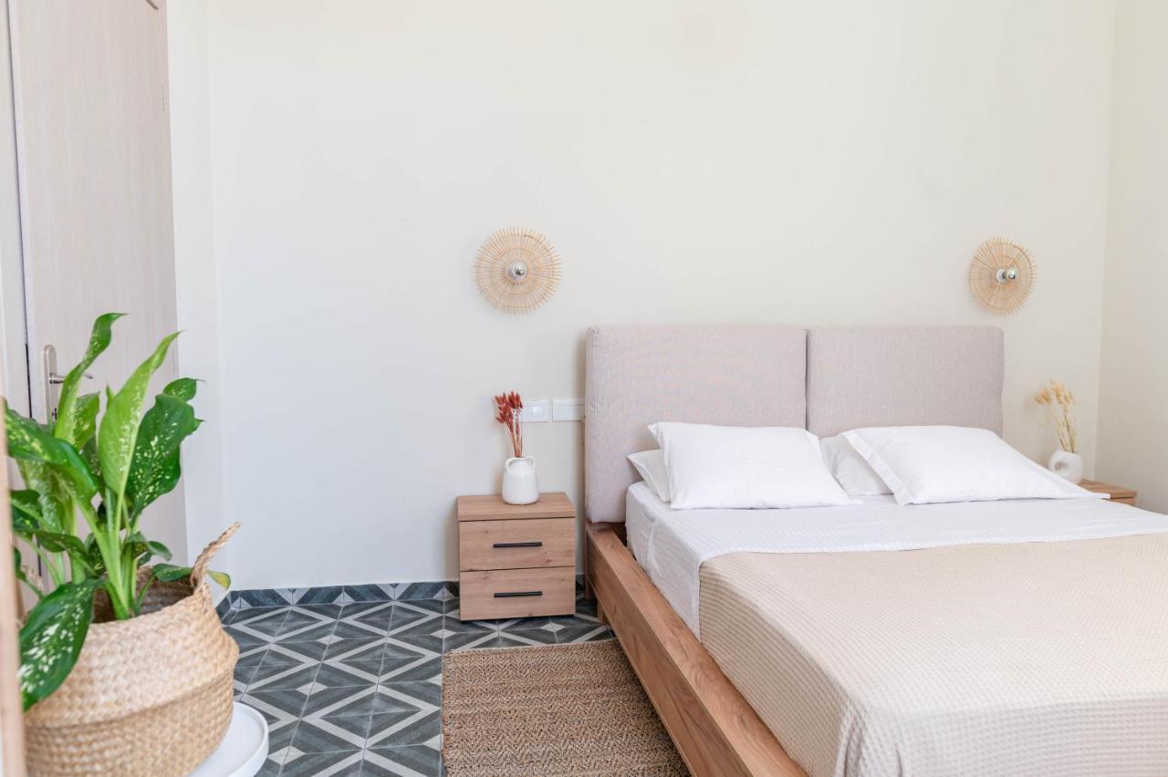 Kosnian City Suites B Esterno foto