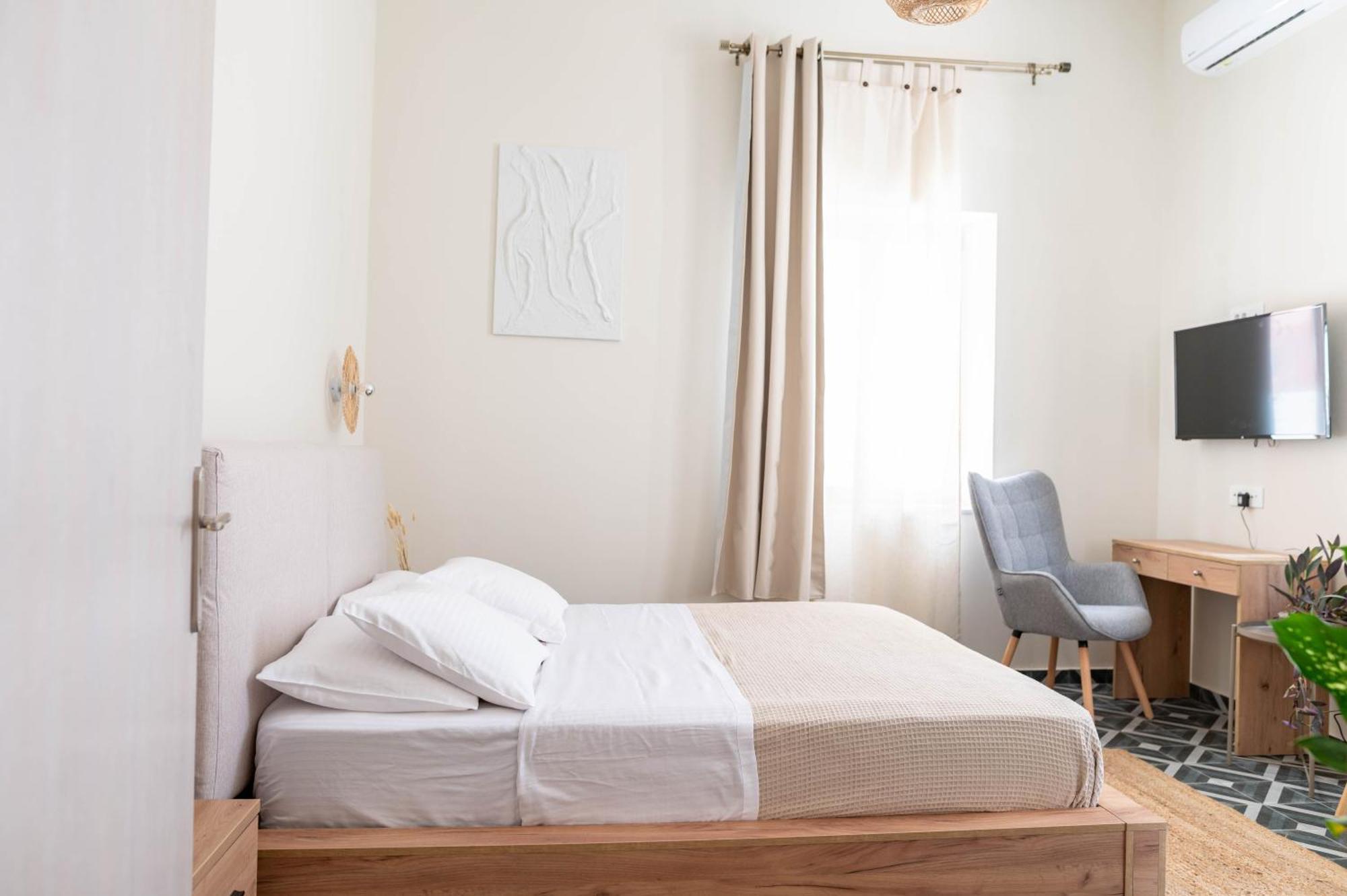 Kosnian City Suites B Esterno foto